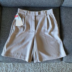 NWT Aritzia Wilfred Limerick Shorts, Size 8